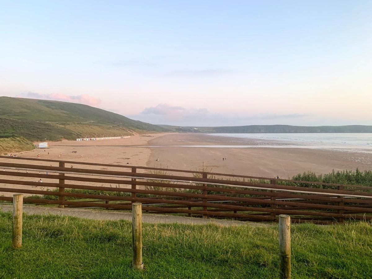 8 Middlecombe - Luxury Apartment At Byron Woolacombe, Only 4 Minute Walk To Woolacombe Beach! 外观 照片